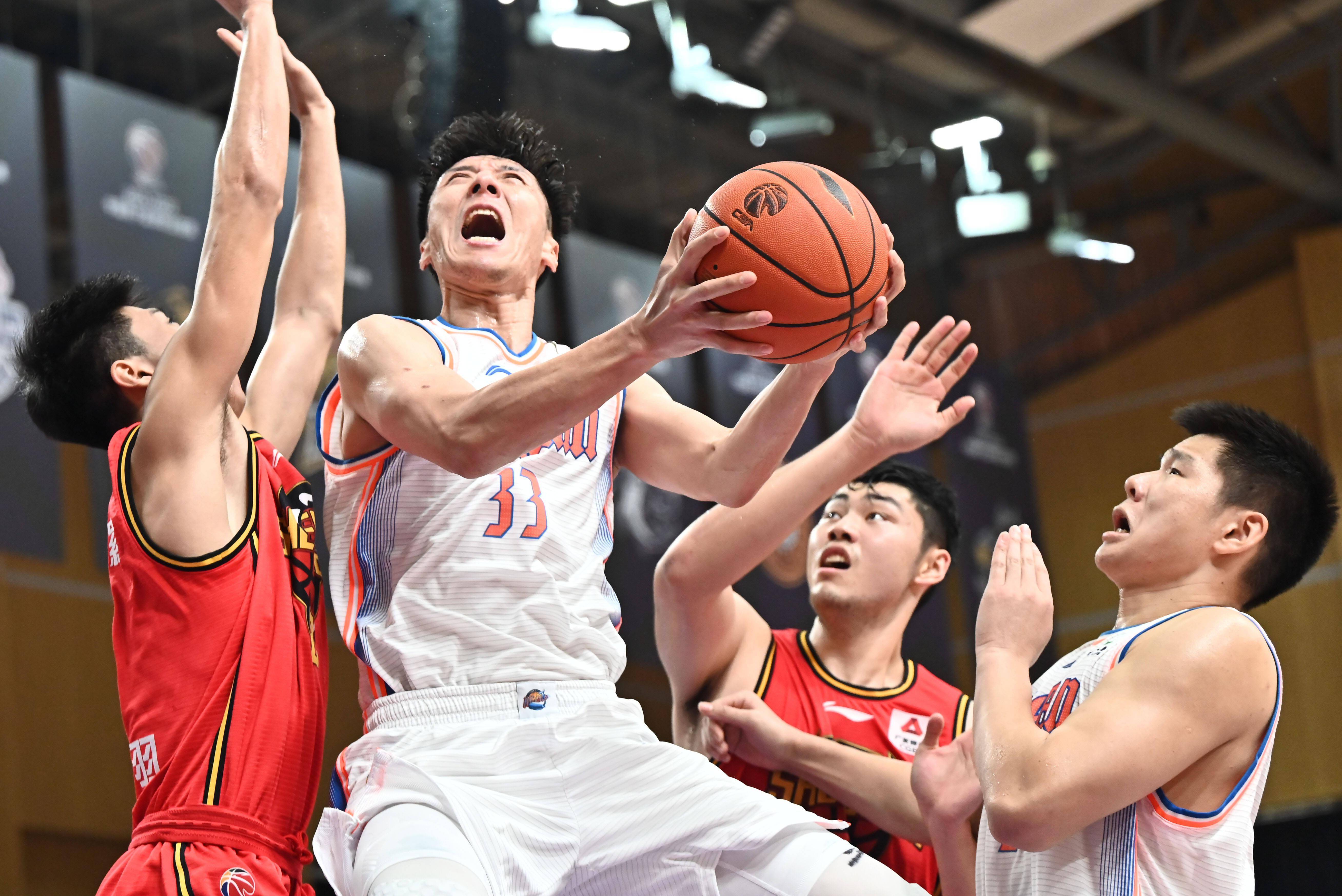 关于CBA赛事精彩瞬间盘点，年度回顾震撼登场的信息