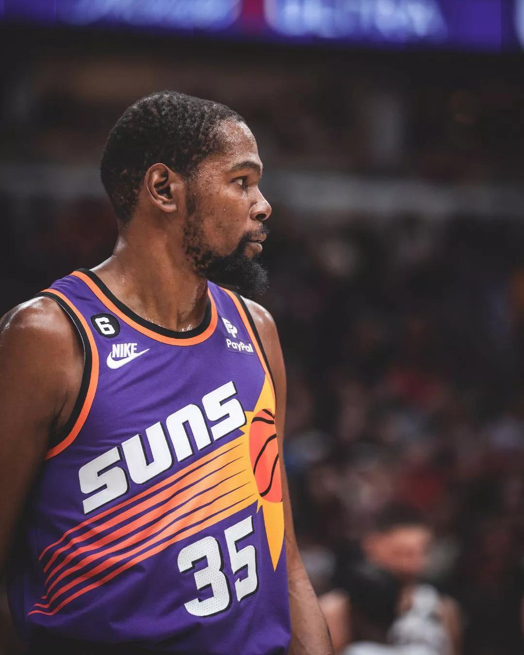 公牛完胜吉林队，保罗点燃赛场