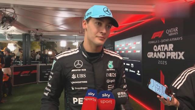 红牛二队翻盘迈凯伦,拉塞尔刷新纪录 红牛二队翻盘迈凯伦,拉塞尔刷新纪录