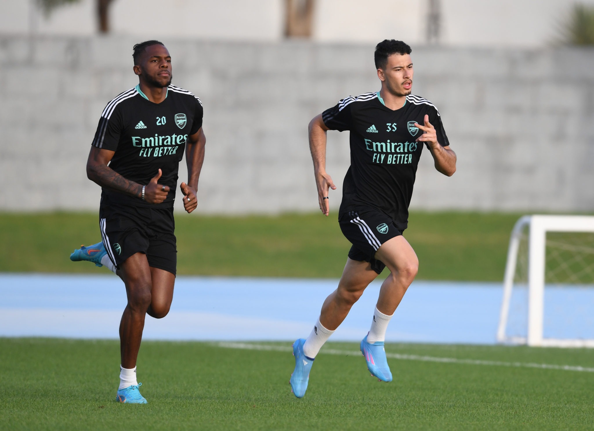 法国翻盘AC米兰,马丁内利带队取胜 法国翻盘AC米兰,马丁内利带队取胜