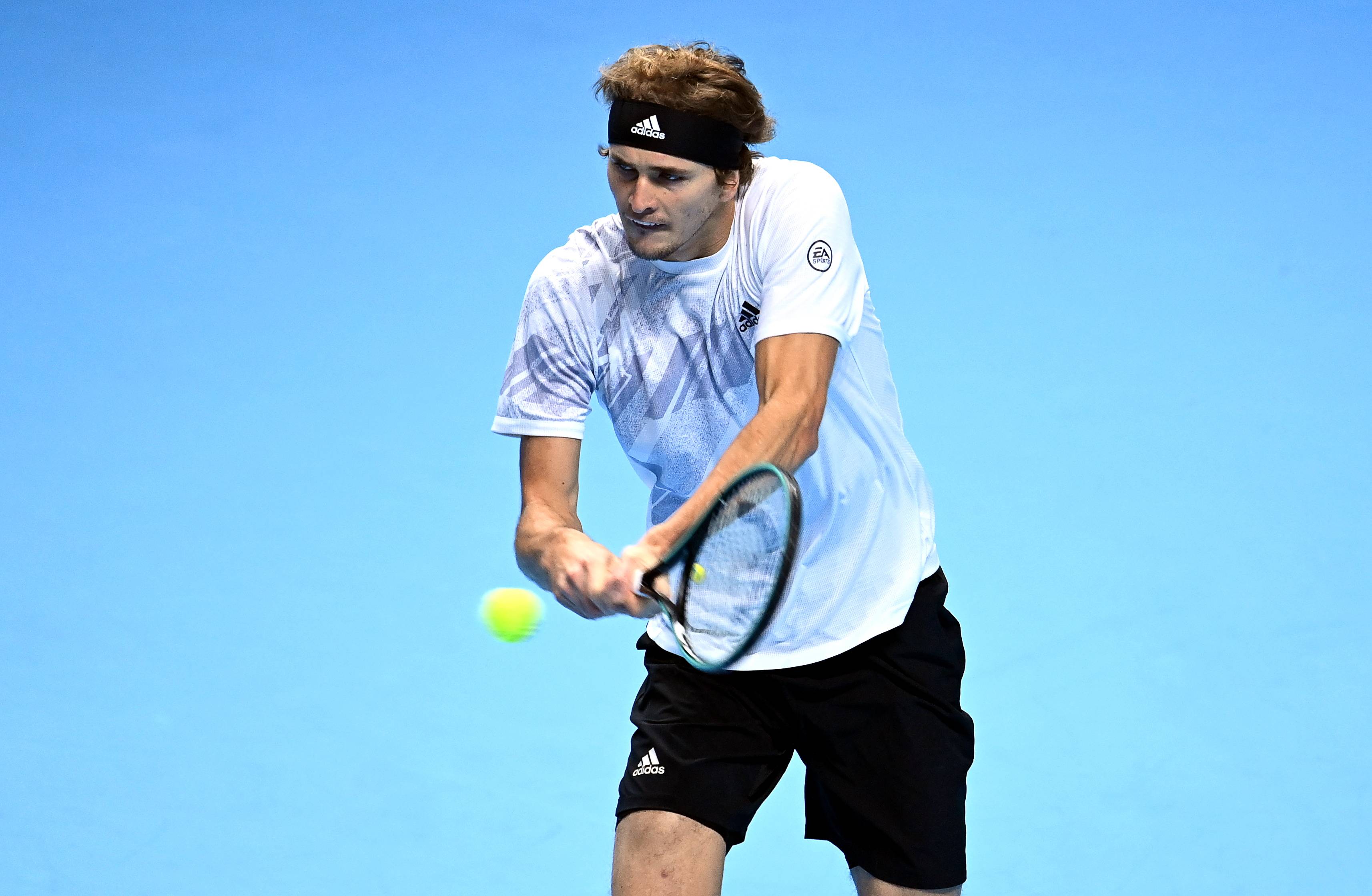 拉沃尔杯翻盘ATP总决赛,兹维列夫状态火热 拉沃尔杯翻盘ATP总决赛,兹维列夫状态火热