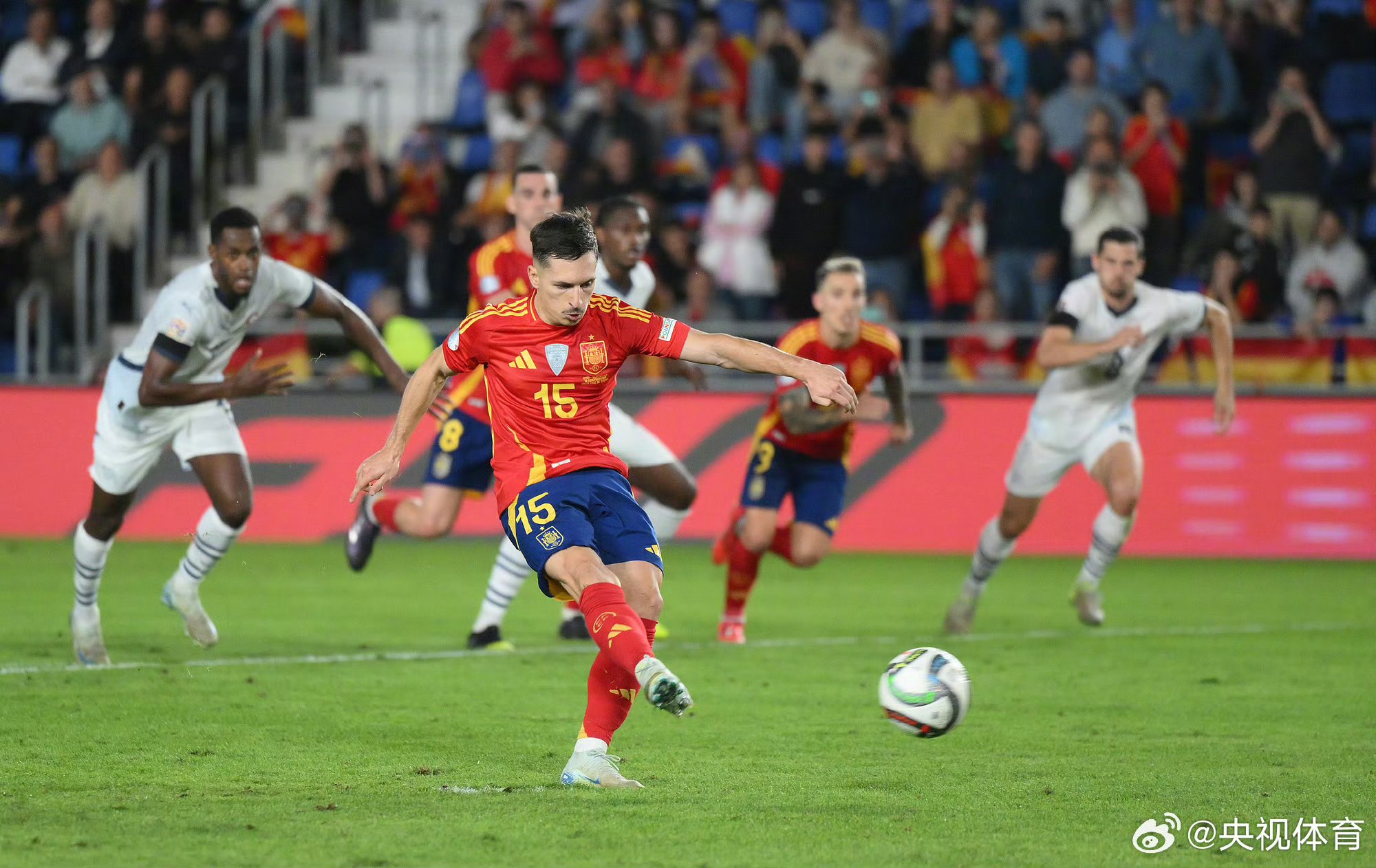 葡萄牙逆转瑞典,萨内点燃赛场 葡萄牙逆转瑞典,萨内点燃赛场