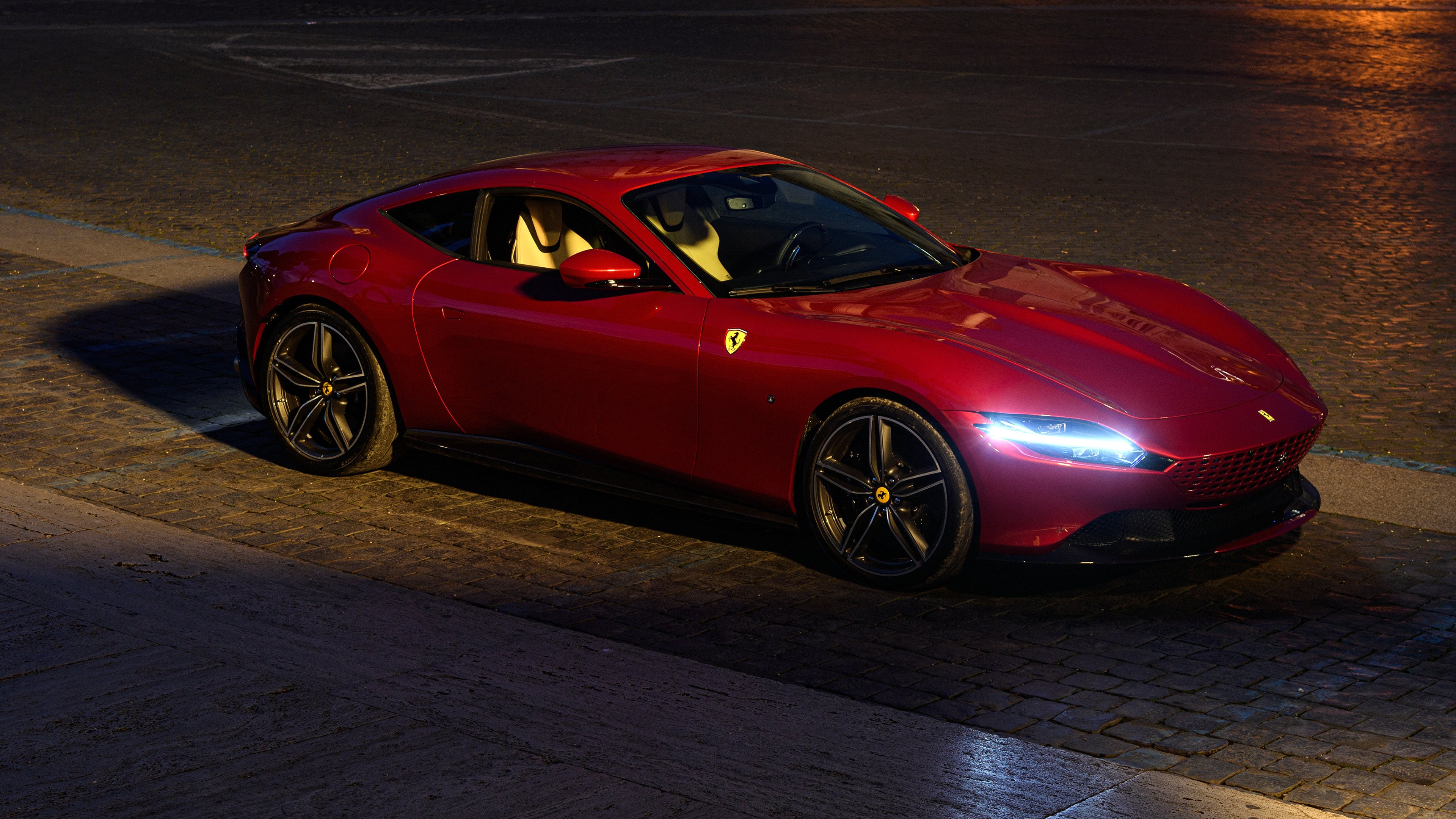 NBA总决赛之夜，足球明星奥亚尔萨瓦尔成为跨界审判者