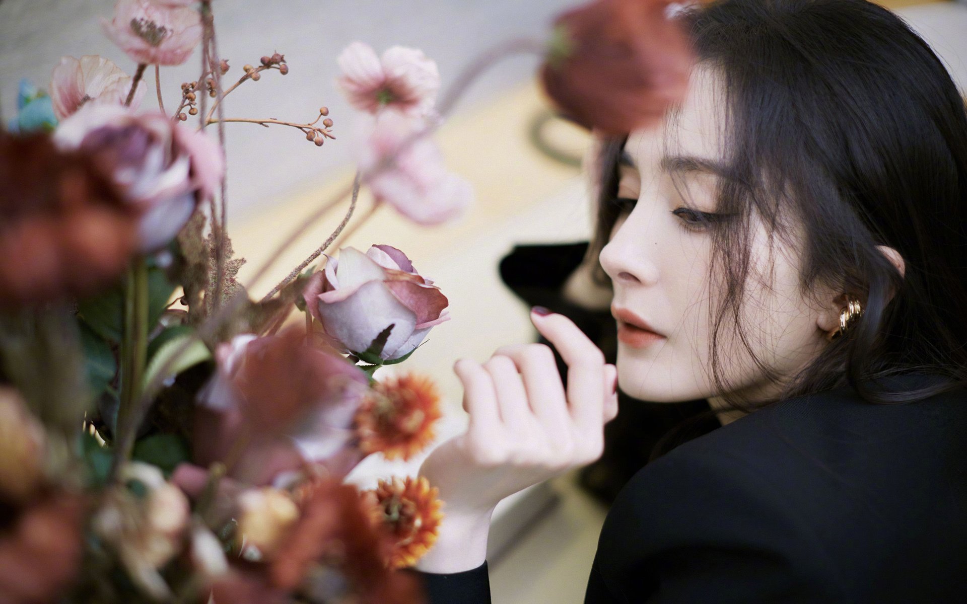 火焰与铁骑，2026世界杯H组生死战，伊朗绝杀斯洛伐克，贝林厄姆以一己之力照亮世界